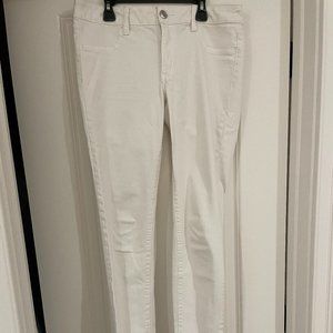 White American Eagle Extra Long Jeans!